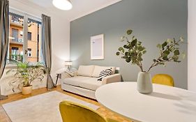 Gorgeous Flat In The Design District